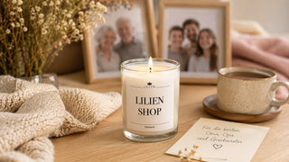 LILIEN Duftkerze aus Sojawachs als persönliche Geschenkidee für Oma, Opa und Geschwister.