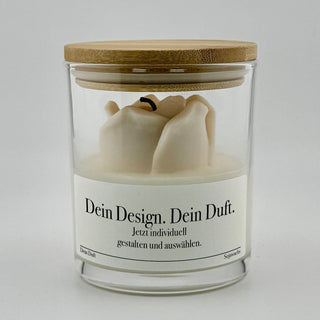Personalisierte Duftkerze „Rose Weiß“ im transparenten Glas, 14 oz, mit Bambusdeckel