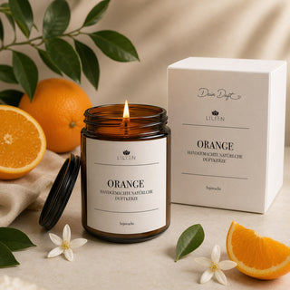 Duftkerze mit Duftnote Orange im Tiegel